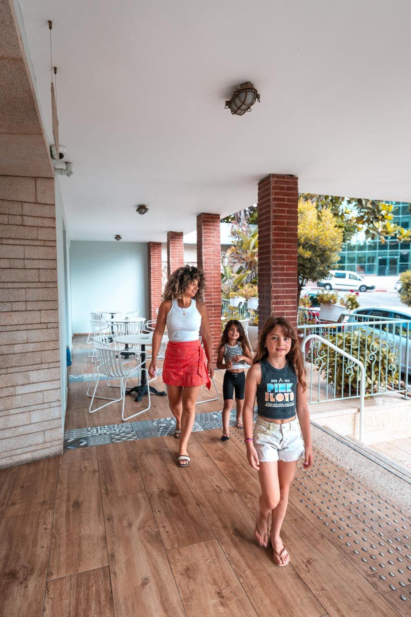 Eden Inn Zichron Ja’akow Kültér fotó