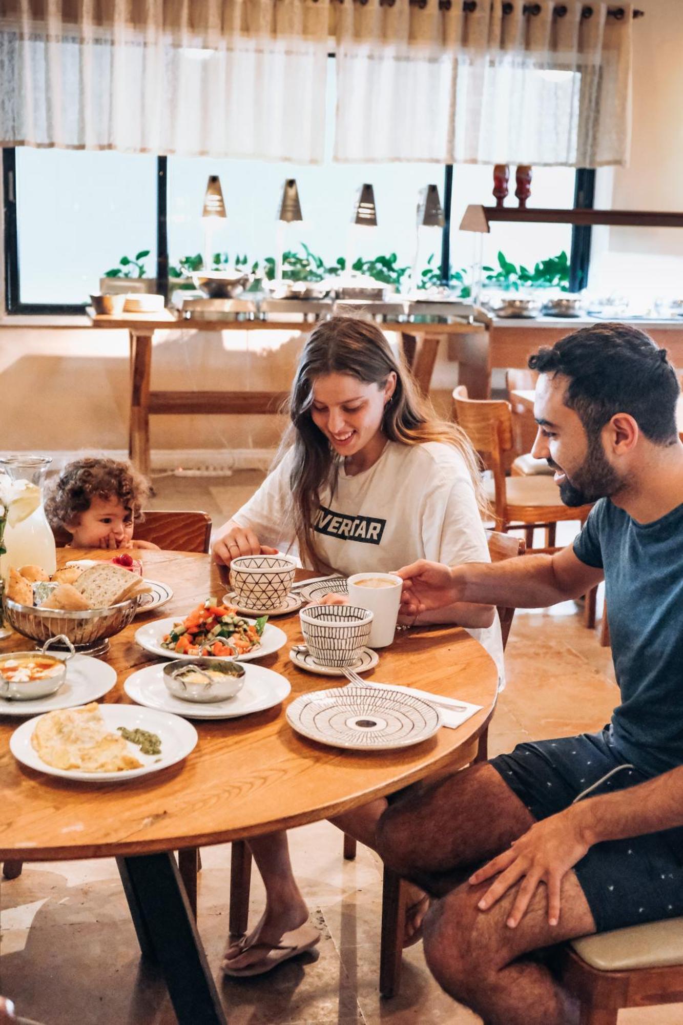 Eden Inn Zichron Ja’akow Kültér fotó