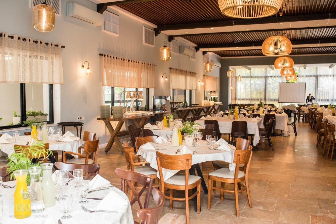 Eden Inn Zichron Ja’akow Kültér fotó