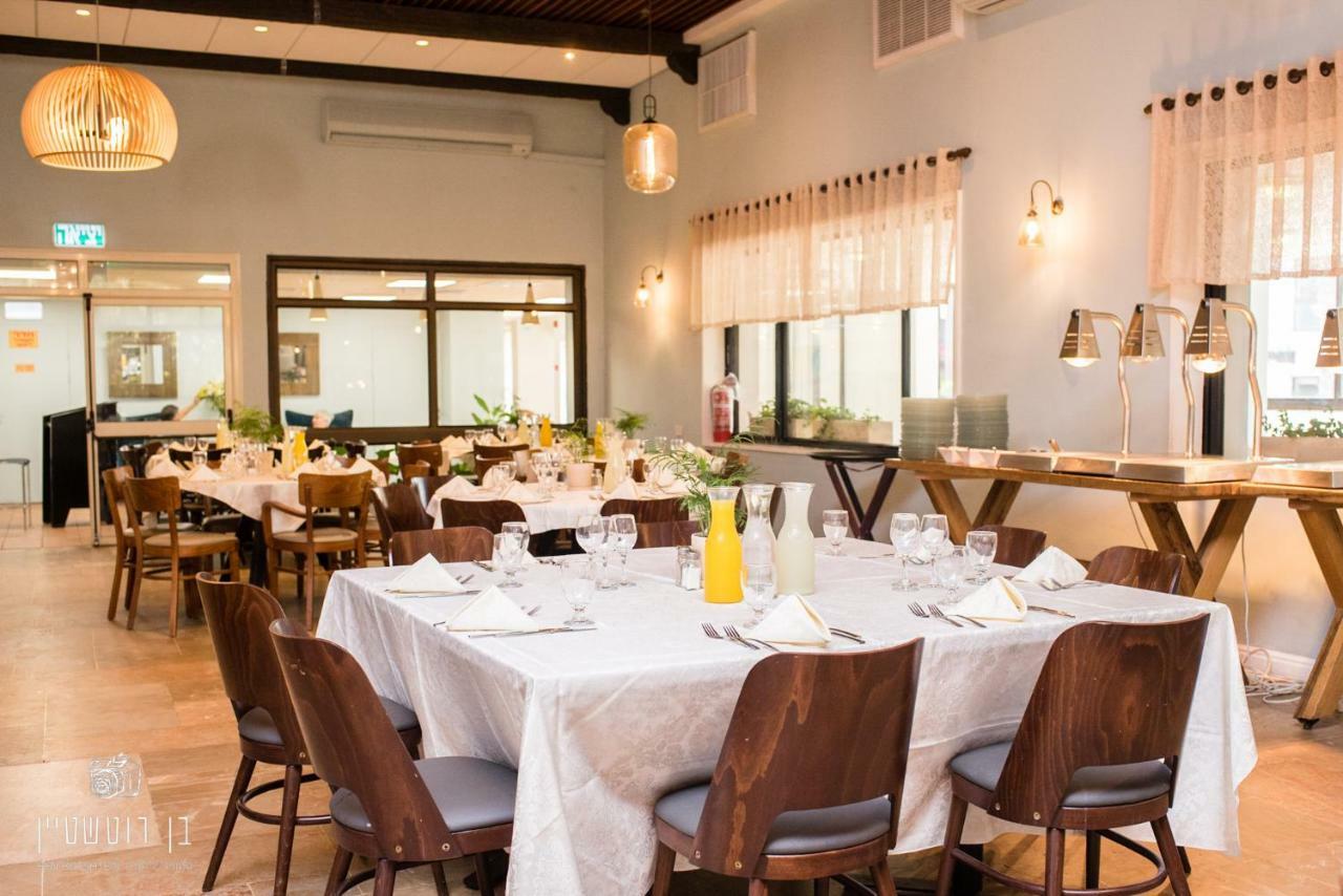 Eden Inn Zichron Ja’akow Kültér fotó