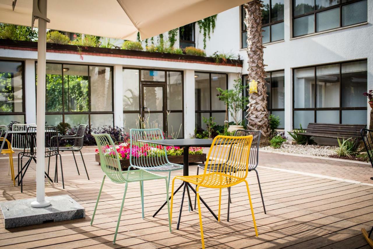 Eden Inn Zichron Ja’akow Kültér fotó