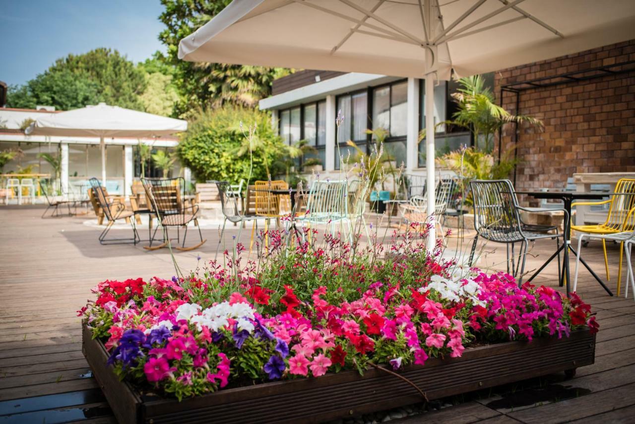 Eden Inn Zichron Ja’akow Kültér fotó